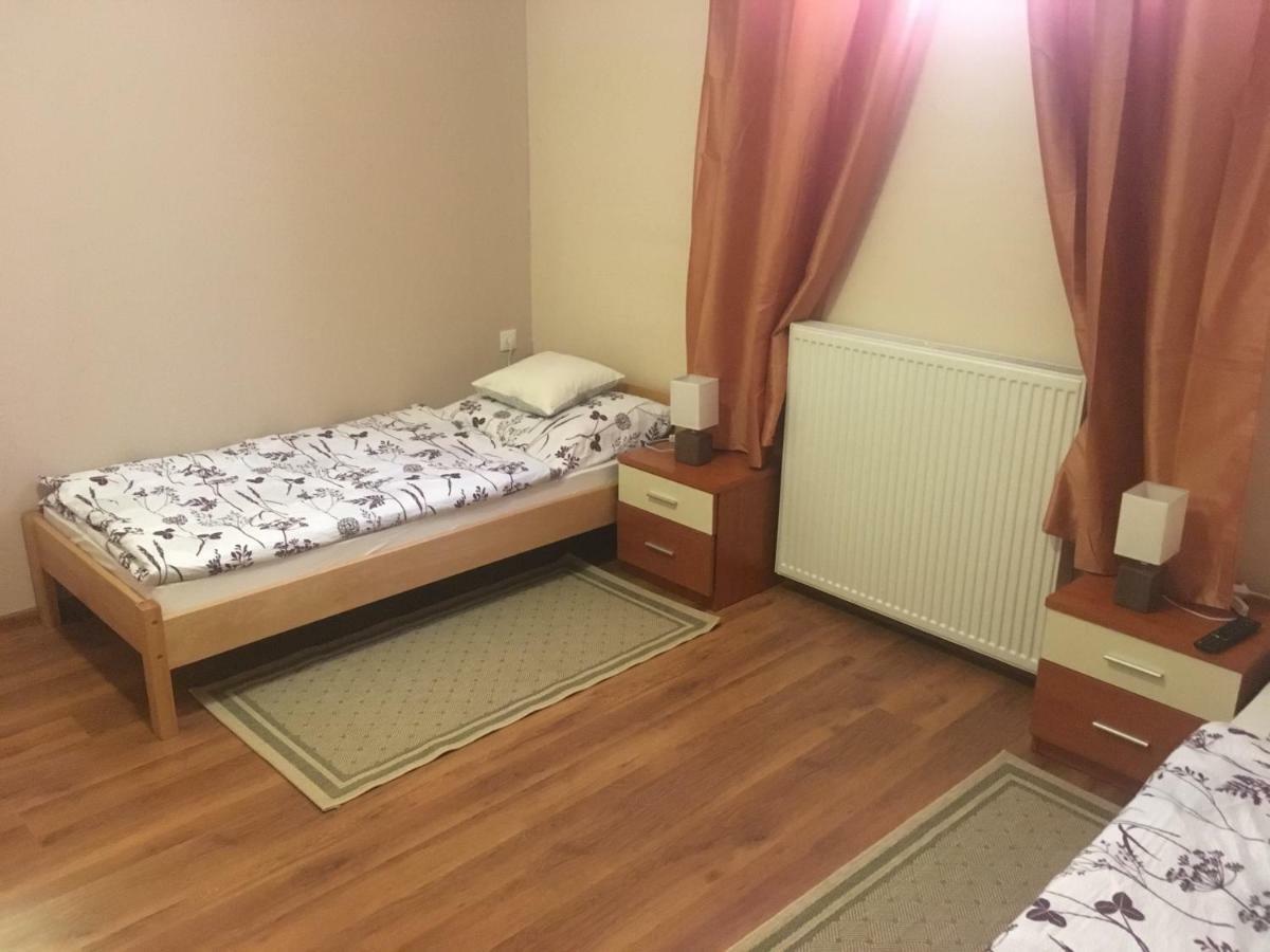 Apartman Sveti Rok Загреб Екстер'єр фото